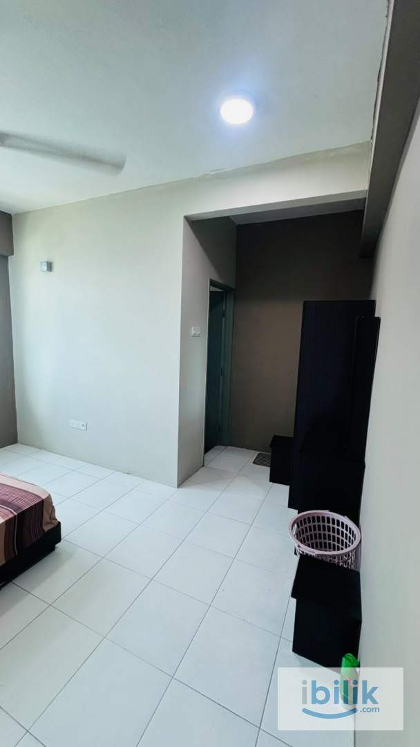 MALE URGENT !! Master Bedroom at Palma Laguna, Seberang Jaya Penang  - Image 3
