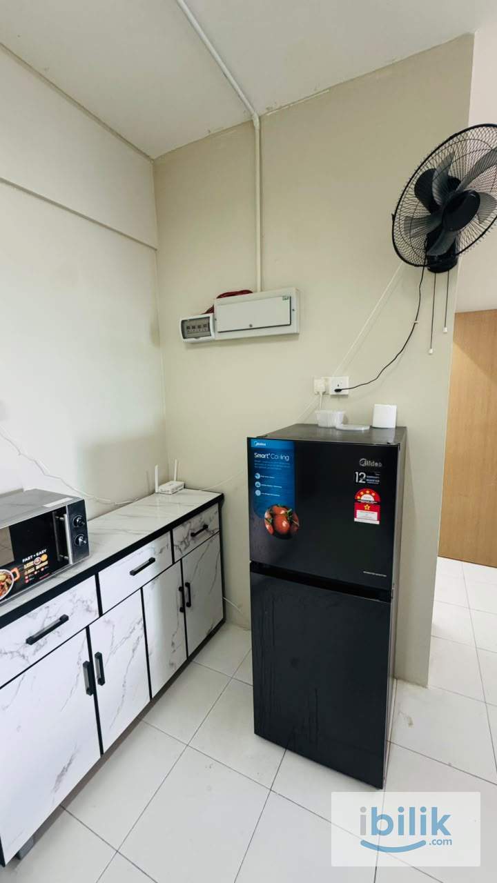 MALE URGENT !! Master Bedroom at Palma Laguna, Seberang Jaya Penang  - Image 7