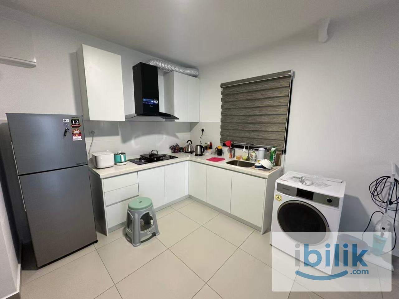 Fully Furnished 🌟 Middle Room @ 🏠 Huni Eco Ardence, Setia Alam - Image 8