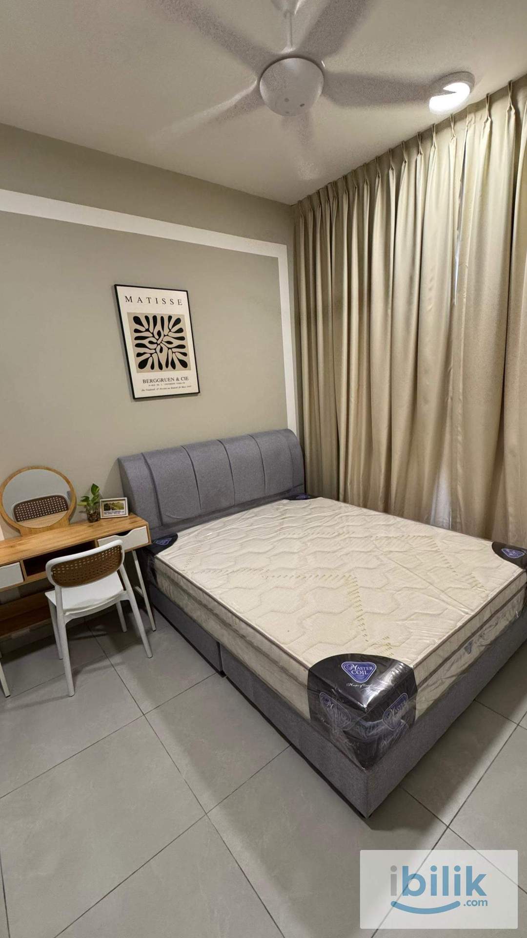Medium Room - Image 2