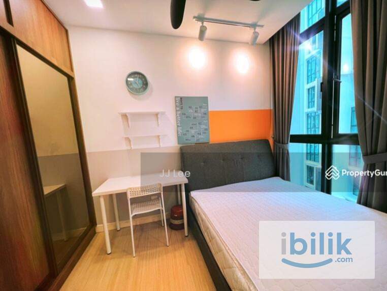 Middle Room at AraTre' Residences, Ara Damansara Next to LRT - Image 5