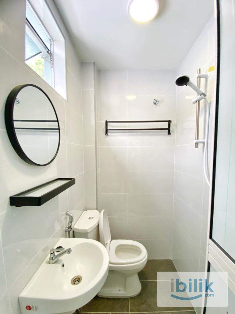 Master Room Own Toilet at Taman Gasing Indah, Near Mid Valley - Image 6