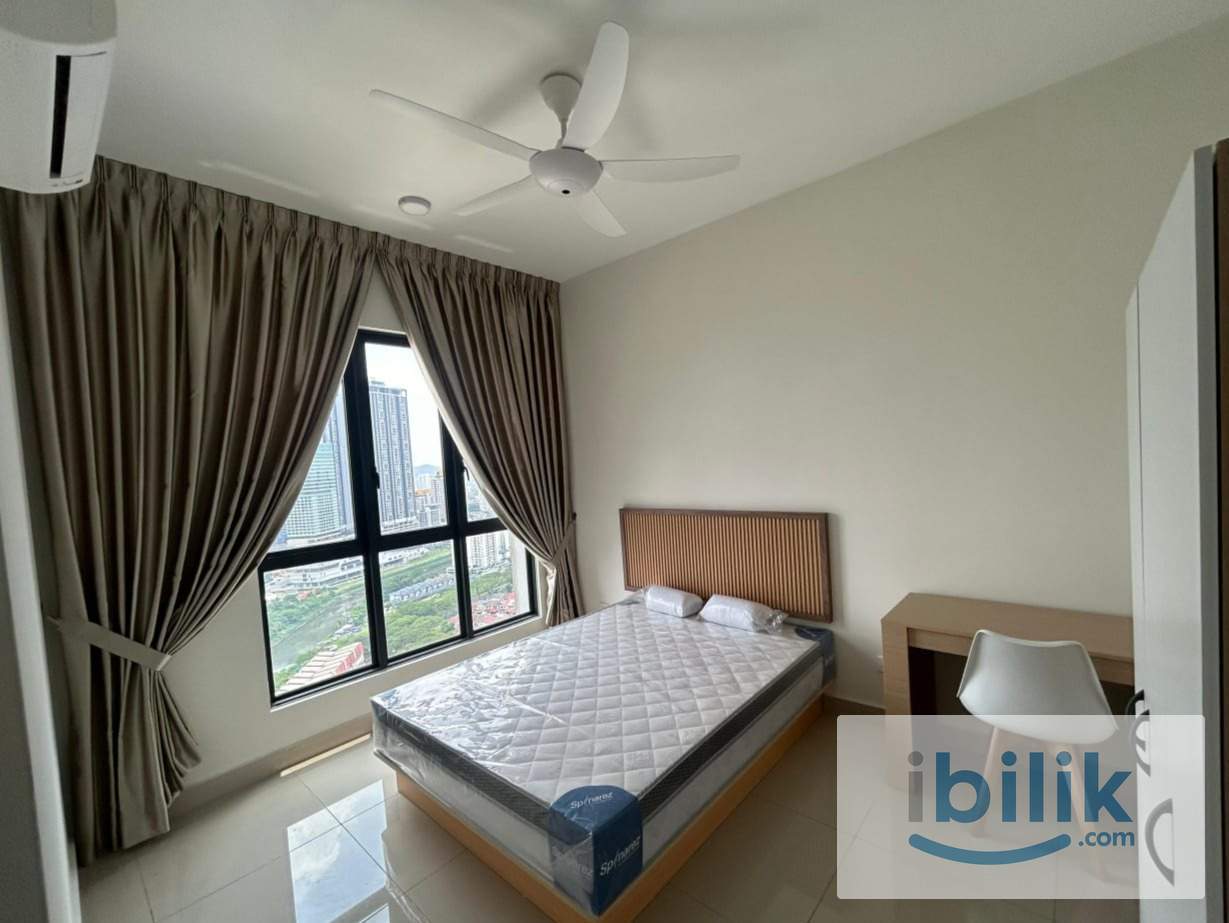 Master Room with Private Bathroom at Platinum Arena Residence, Old Klang Road - Image 5