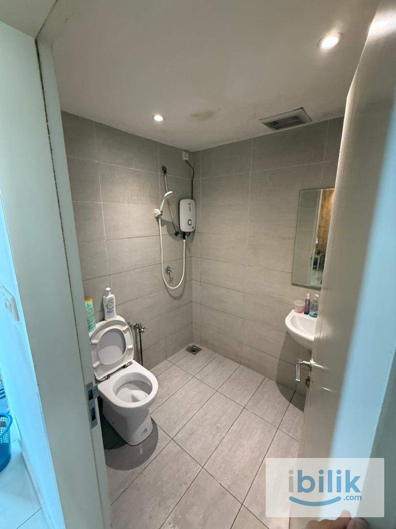 Court 28 Jalan Ipoh Middle Room for Rent Next to MRT Sentul Barat (Putrajaya Line) - Image 9