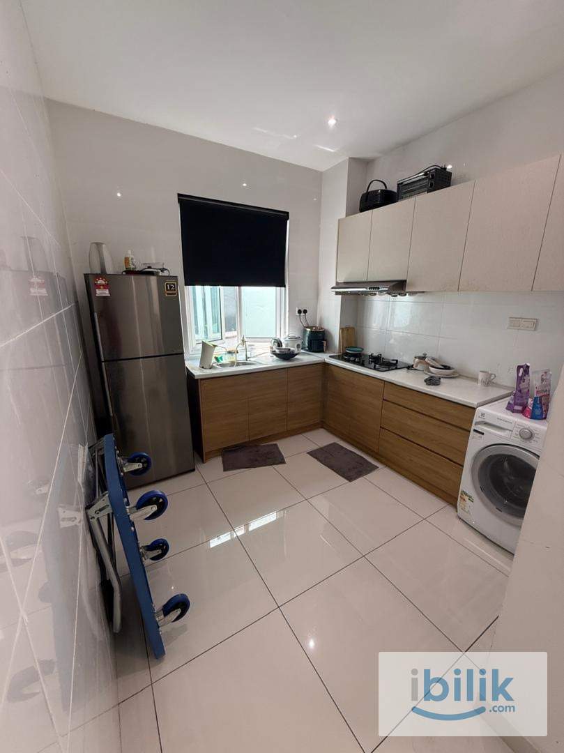 Court 28 Jalan Ipoh Middle Room for Rent Next to MRT Sentul Barat (Putrajaya Line) - Image 10