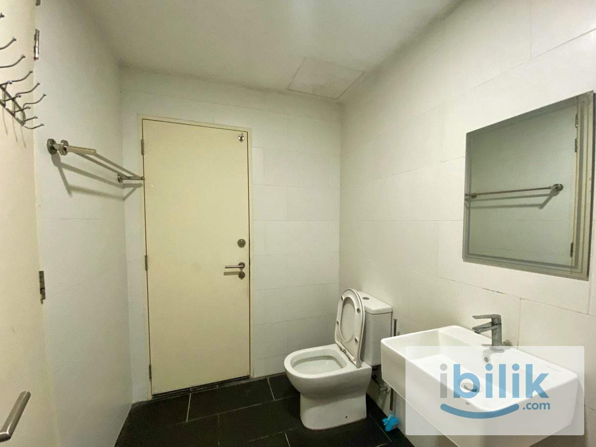 SqWhere Residence Room For Rent Next to MRT Station Kwasa Damansara Kota Damansara - Image 3
