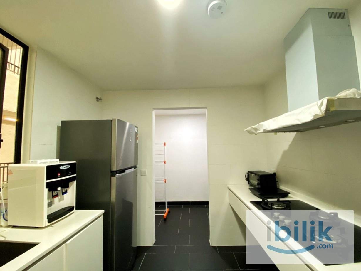 Female Unit Next to MRT Station - SqWhere Residence Link to TRX KLCC Kepong Ampang - Image 6