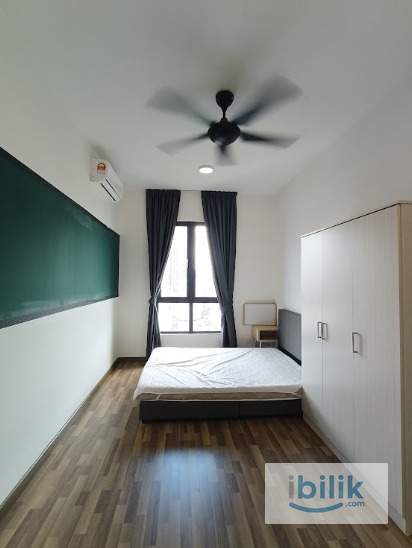 Fully Furnished Room @ Riverville 5 Mins to Bloomsvale  KTM Mid Valley Sunway PJ - Image 3
