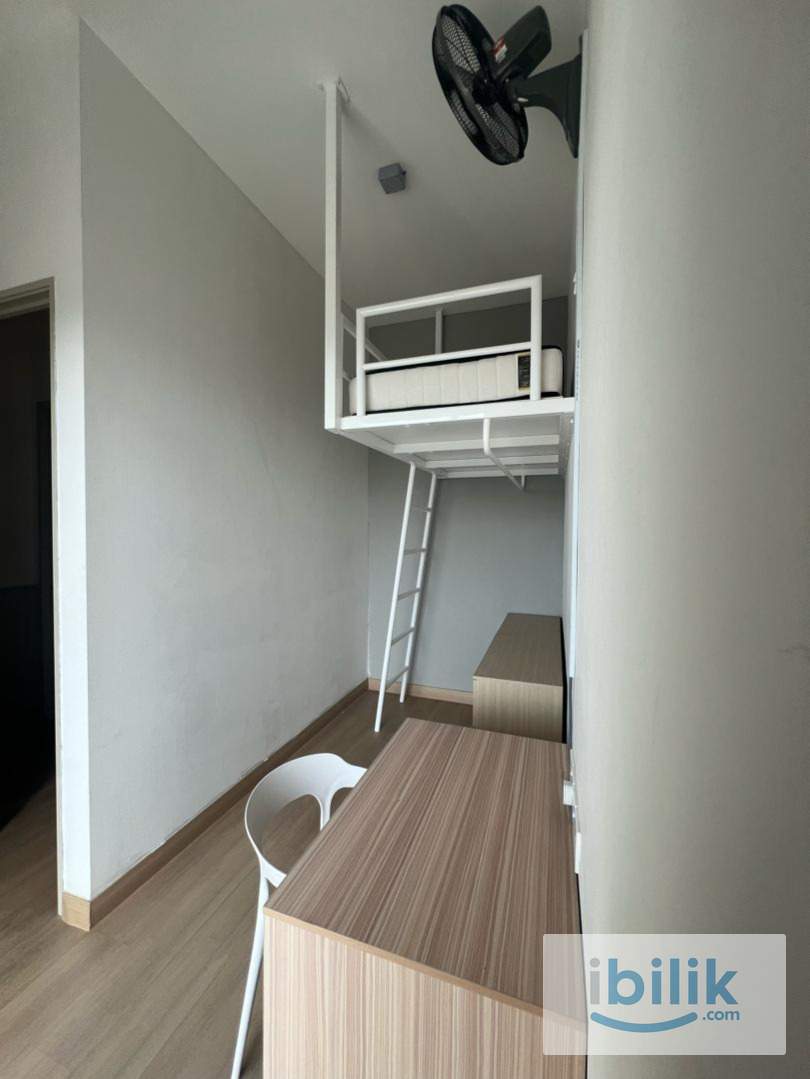 THE GRAND SUBANG SS15 BALCONY ROOM - Image 4