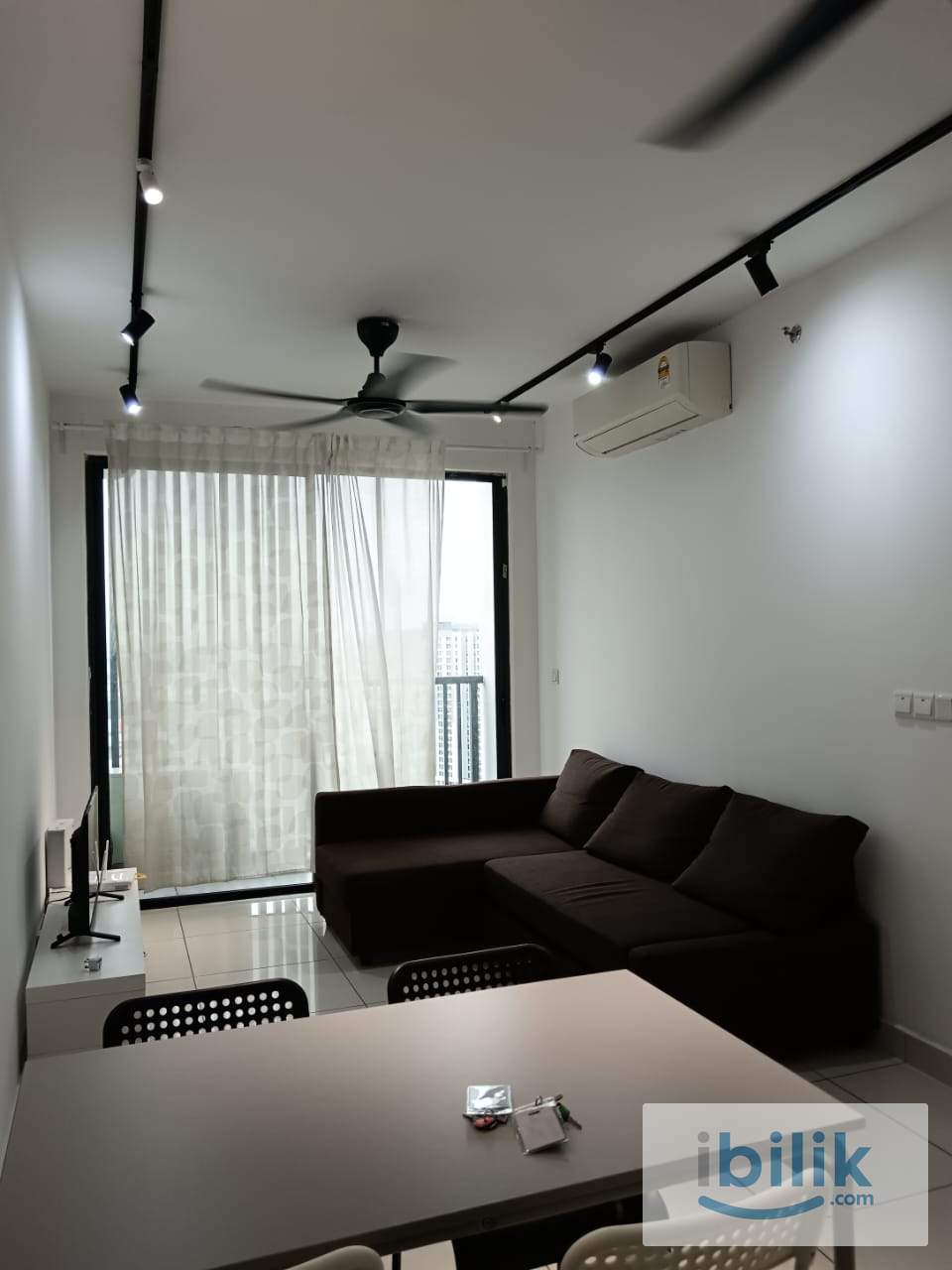 TAMAN SUBANG PERMAI USJ 1 FULLY FURNISHED STUDIO BALCONY LAKEVIEW - Image 2