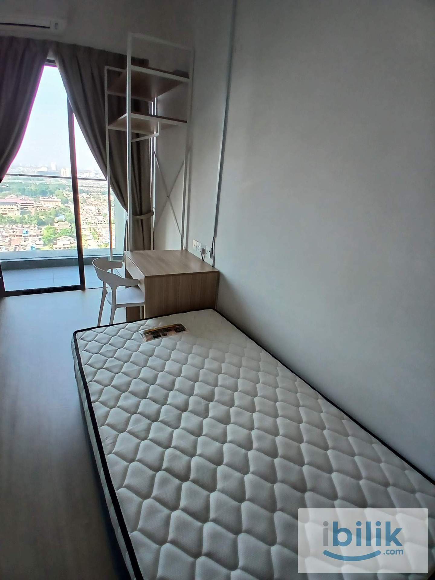 SS13 BALCONY ROOM FOR RENT - Image 1