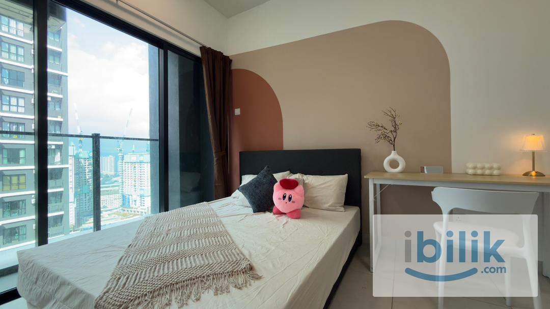 🌷Balcony Room (Female Unit) @ Majestic Maxim MRT Connaught  - Image 1