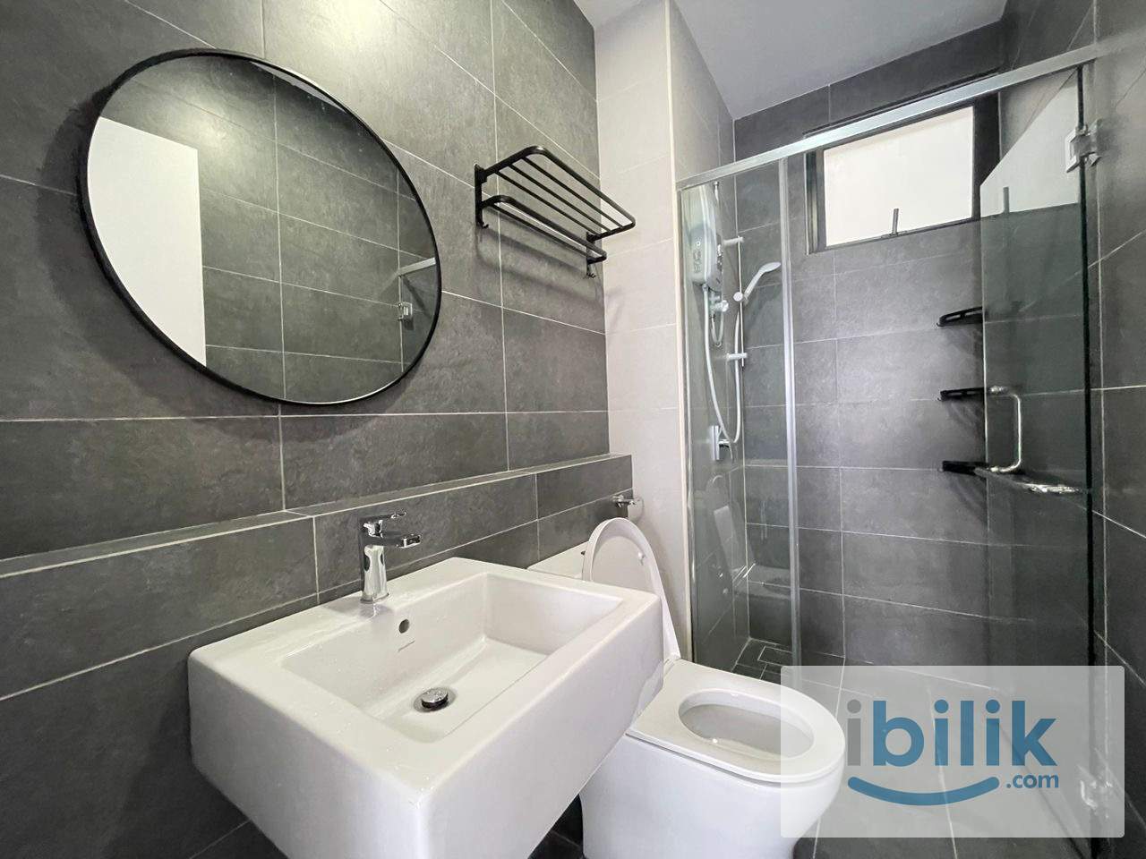 🌷Balcony Room @ Majestic Maxim MRT Connaught  - Image 3