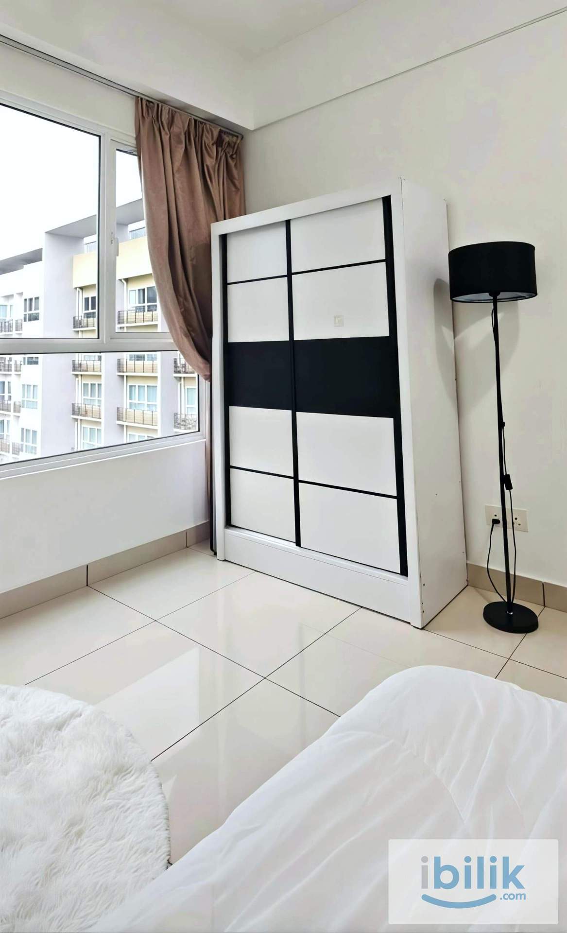 Beautiful Room for rent @ Queensbay/Bayan Lepas - Image 4