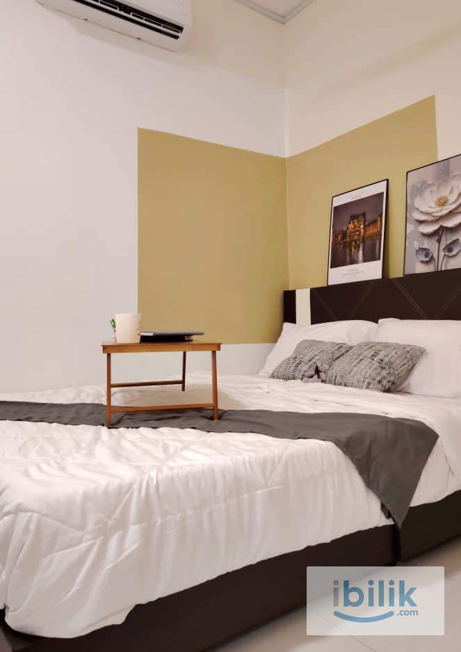 Female Unit✨ Beautiful Medium room @ BAYAN BARU/ LEPAS - Image 5