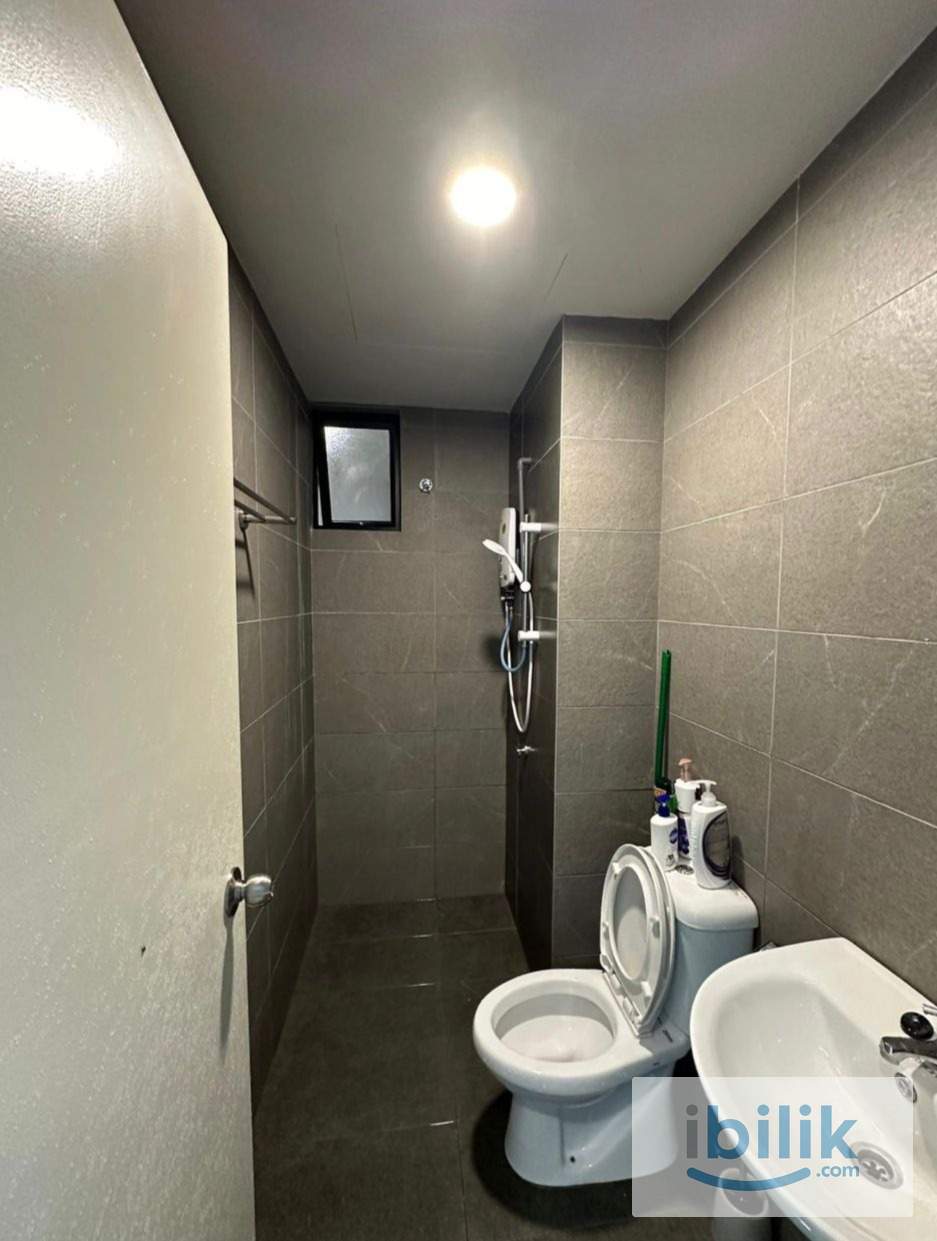 Majetic Maxim Cheras Balcony Room RM 750 - Image 2