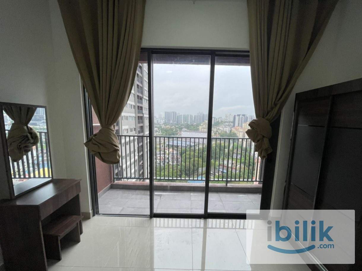 The Harmony Balcony Room RM 900 - Image 1