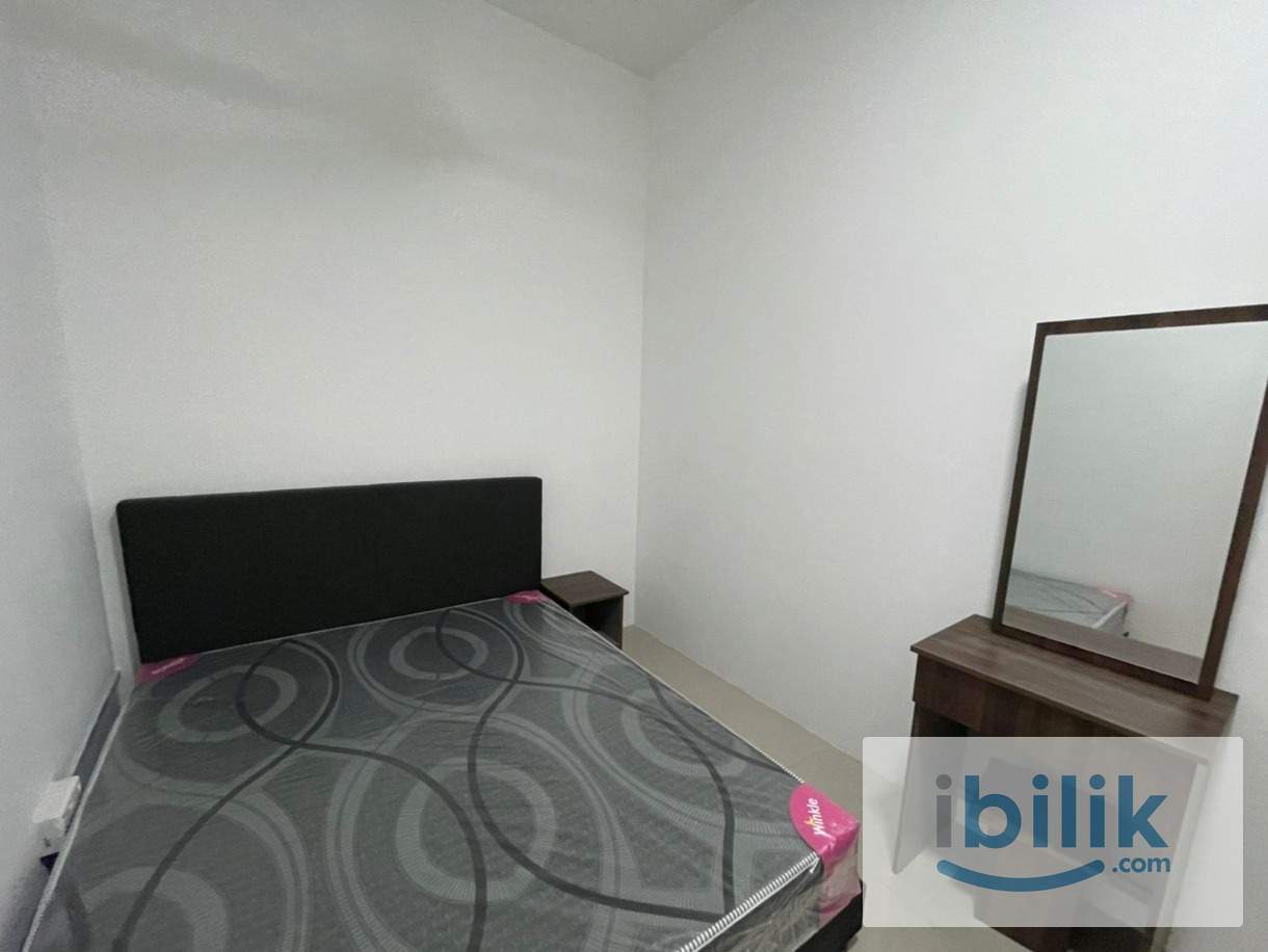 The Harmony Balcony Room RM 900 - Image 5