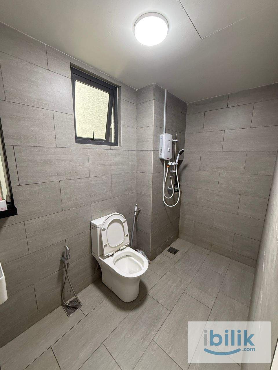 D'ivo Single Room For Rent - Image 2