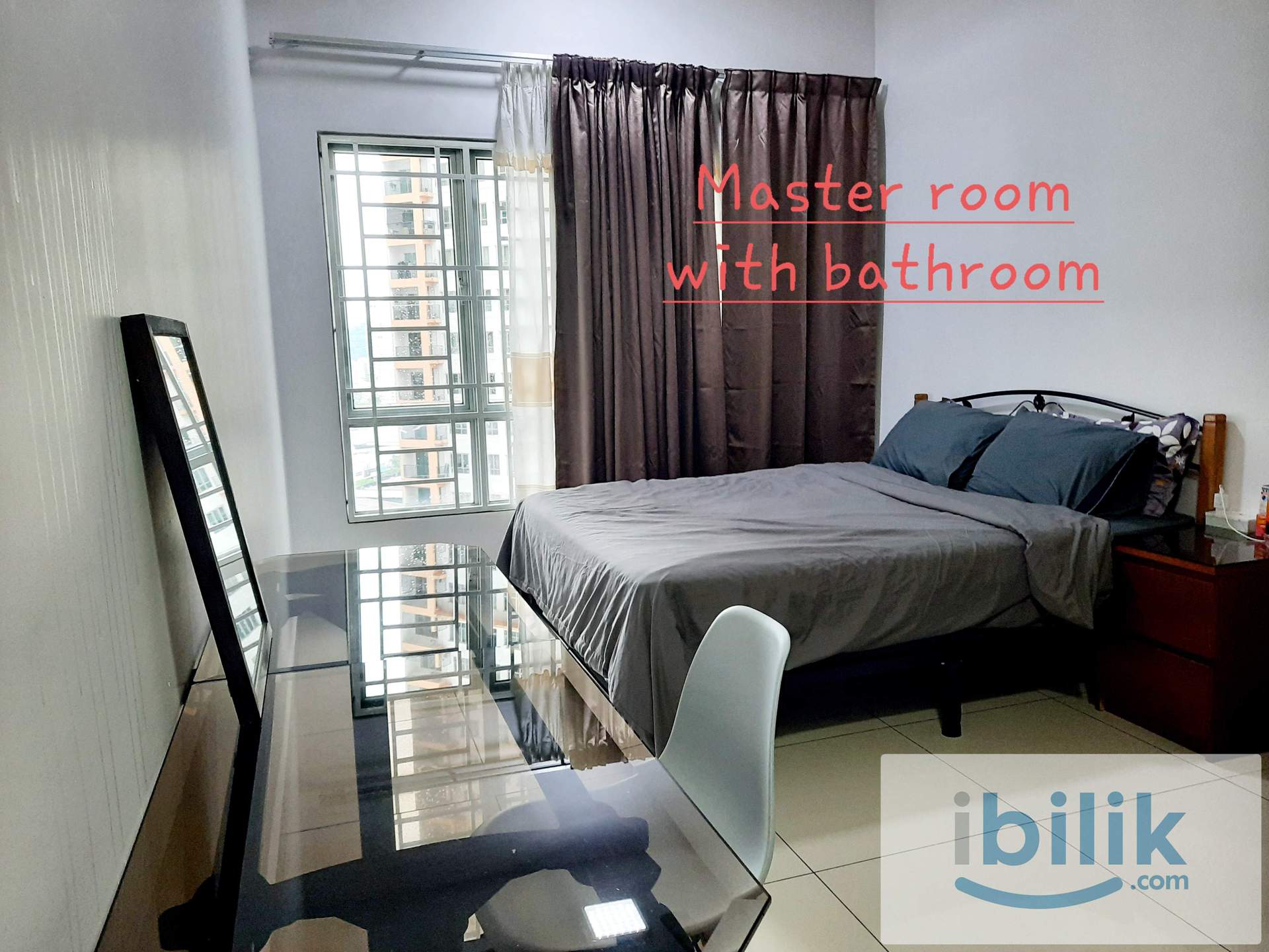 Room - Image 3
