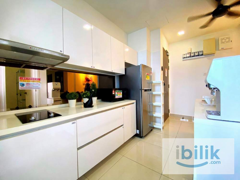 Middle room at H2O Residence Ara Damansara , Next to Oasis Square. Near Sime Darby and Ara Damansara Medical Centre - Image 4