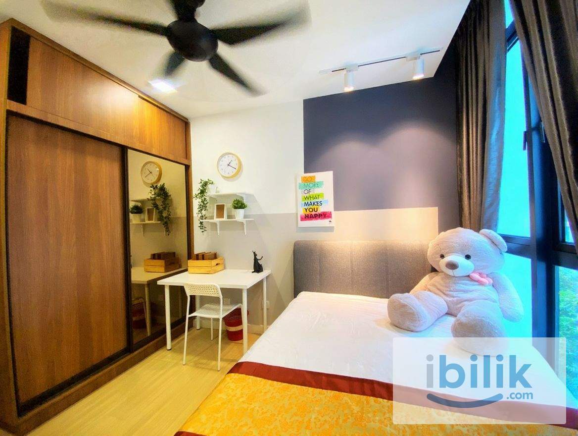 Middle room at H2O Residence Ara Damansara , Next to Oasis Square. Near Sime Darby and Ara Damansara Medical Centre - Image 1