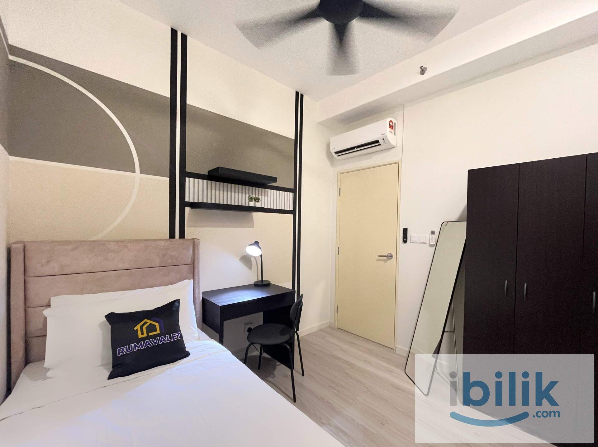 FREE UTILITIES,Private single room at Meta Residence, 3min walk to MRT - Image 1