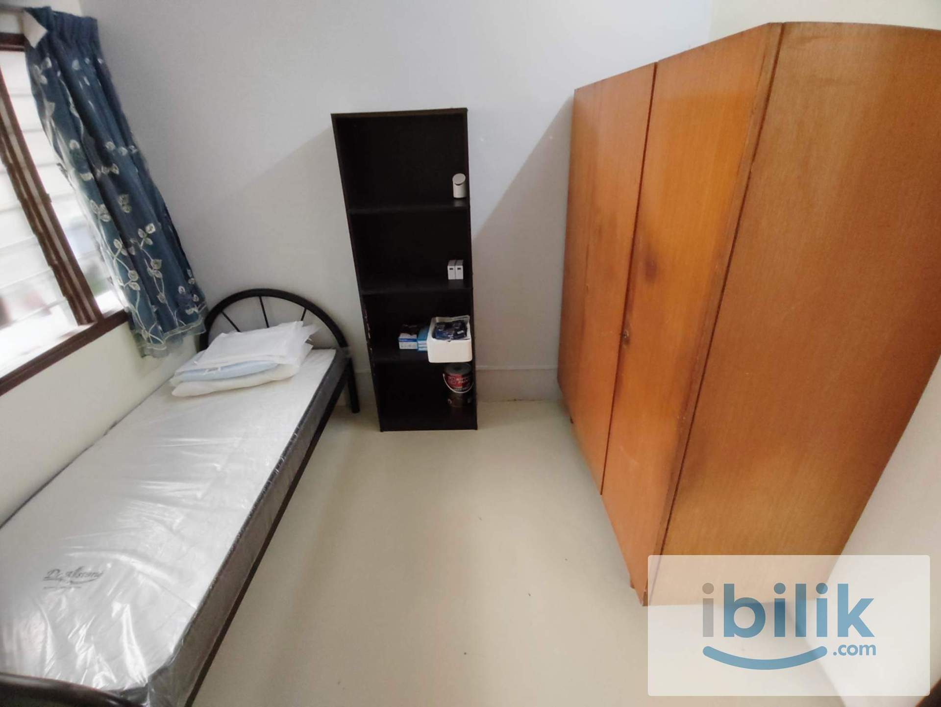 Landed house near to LRT at Taman Paramount, Petaling Jaya, Taman Aman, Amway HQ, Kelana Jaya Line, Paradigm Mall - Image 3