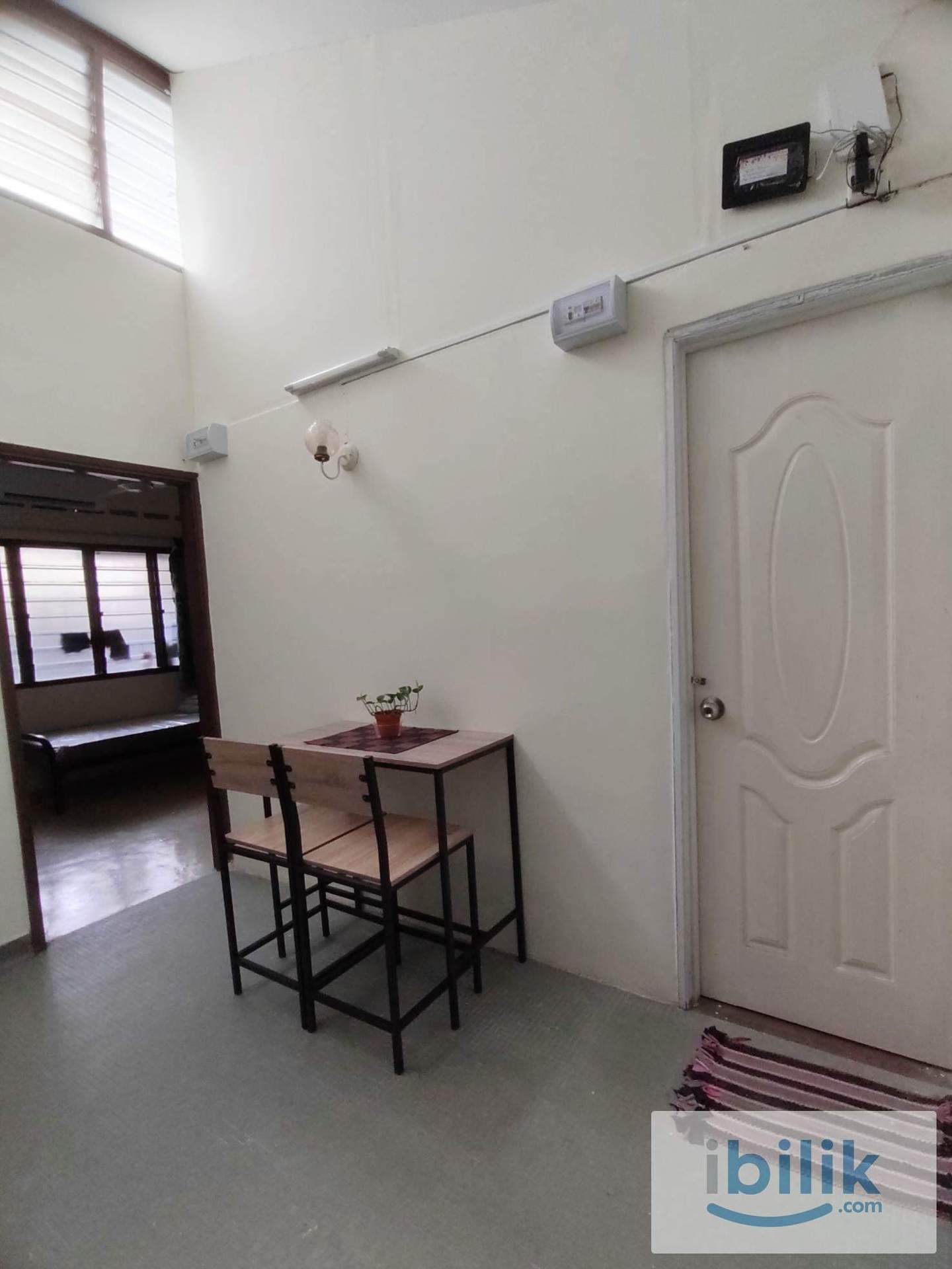 Landed house near to LRT at Taman Paramount, Petaling Jaya, Taman Aman, Amway HQ, Kelana Jaya Line, Paradigm Mall - Image 6