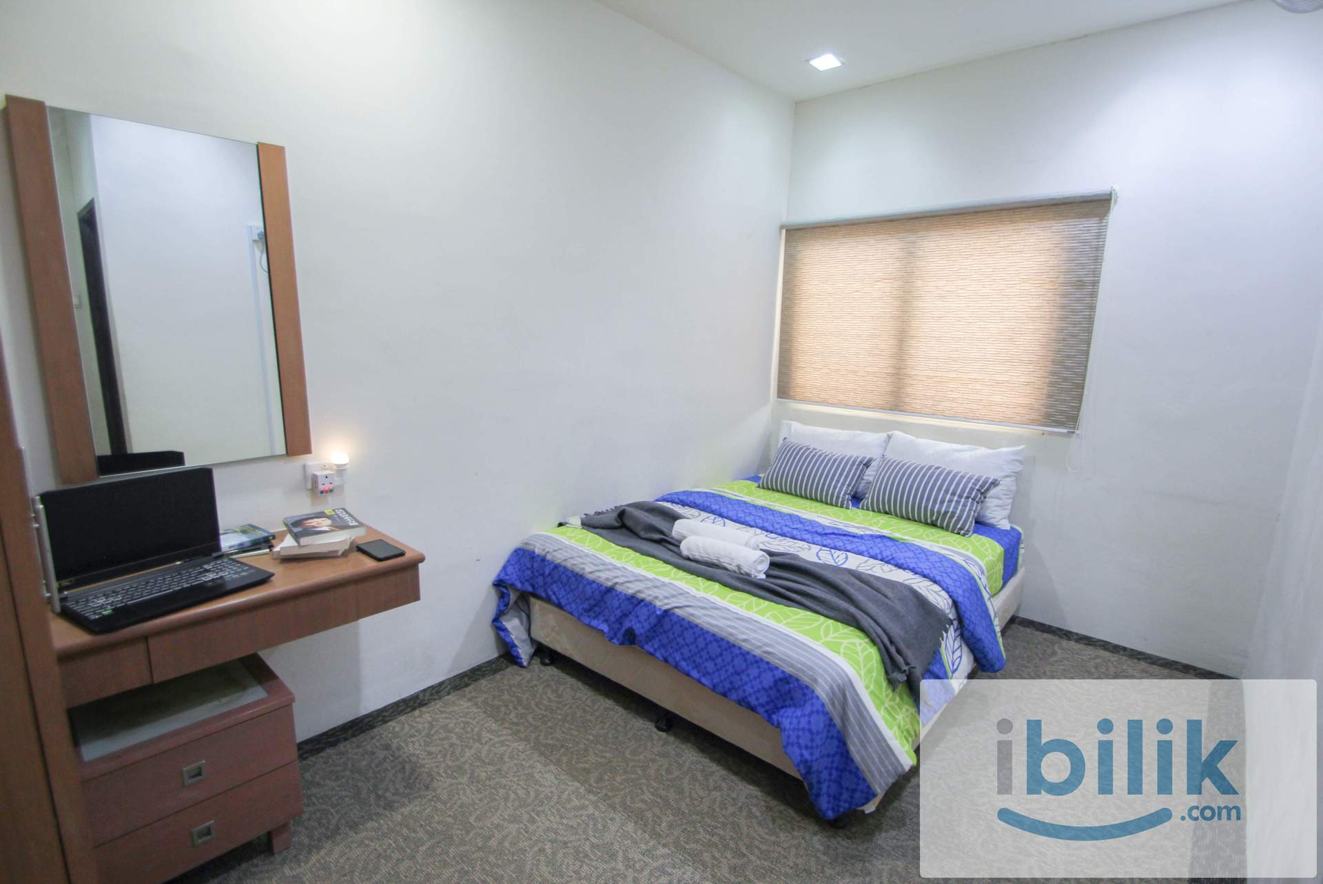Master room at East Lake Residence, Seri Kembangan, MRT 2 Serdang Raya Utara SelatanSouth City Plaza, Serdang KTM, The M - Image 5