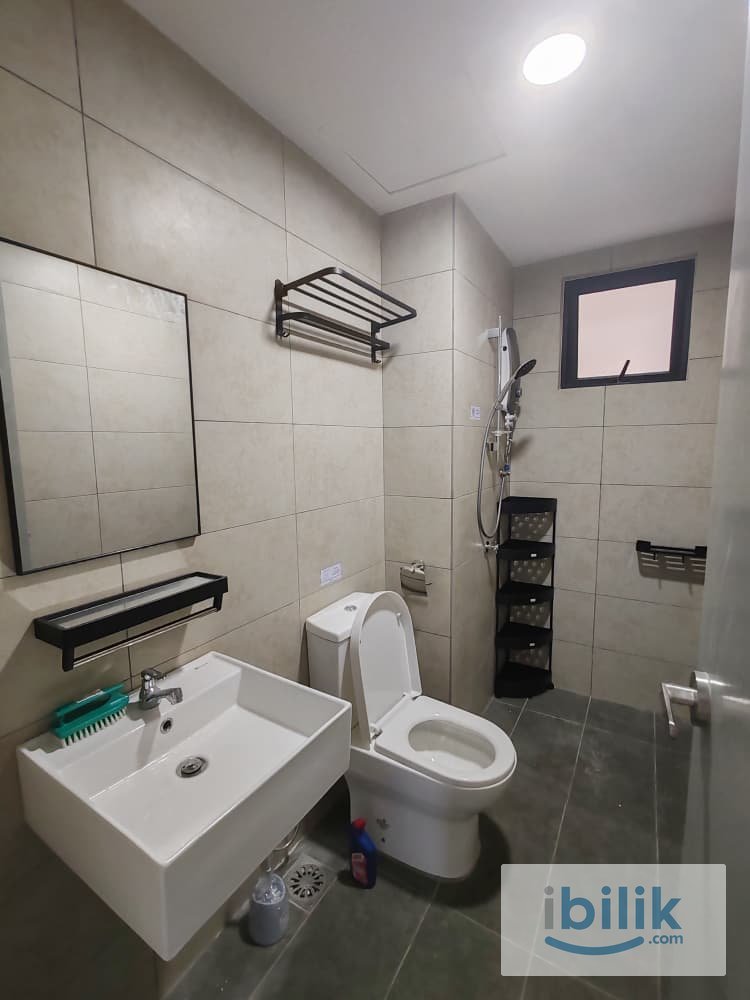 Kepong Single Room Free Shuttle bus to MRT Jinjang - Image 2