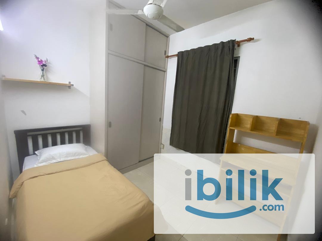 Casa Indah 1 Male Furnished Room🚶🏻6min Walk to MRT Surian/IOI Damansara🌇Condo facilities🧹Weekly Cleaning & Free Wifi - Image 1