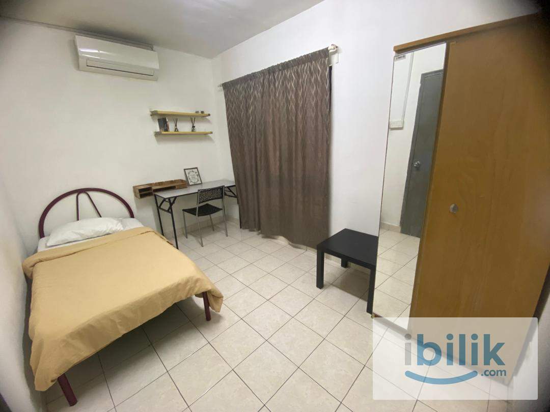 Block C🌇 Furnished Room🚶🏻 Walk to MRT Surian 🏊🏼Weekly Cleaning🧹Free Wifi - Image 1