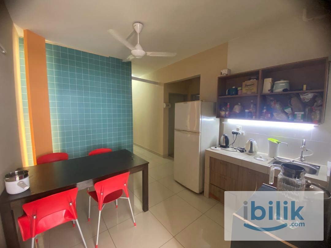 Actual Unit 🌇Furnished Female Room 🚶🏻Walk to MRT KD 🧹Weekly Cleaning & Free Wifi - Image 2