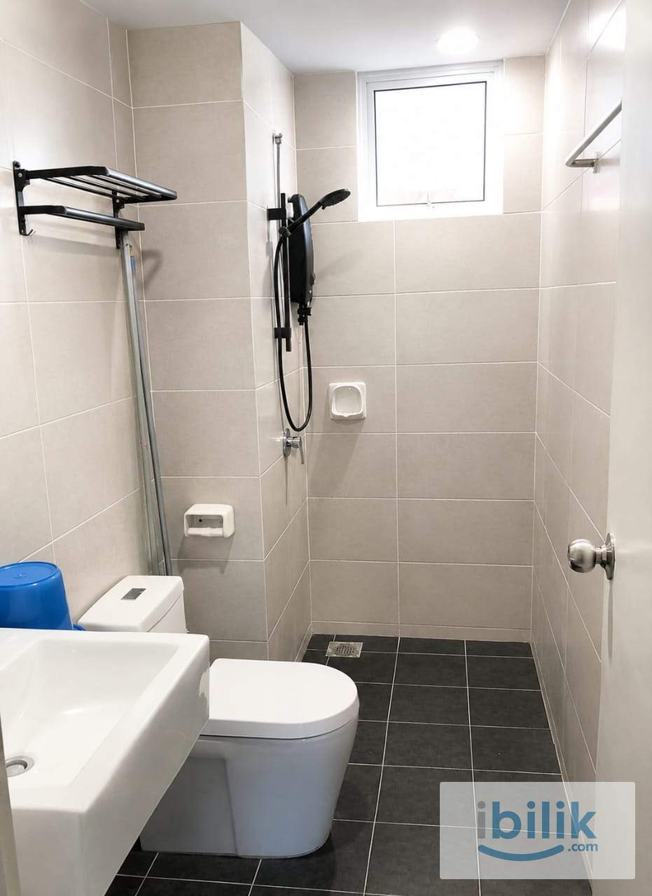 Single Room at Emerald Residence Bayan Lepas for Rent (Chinese Female) - Image 6