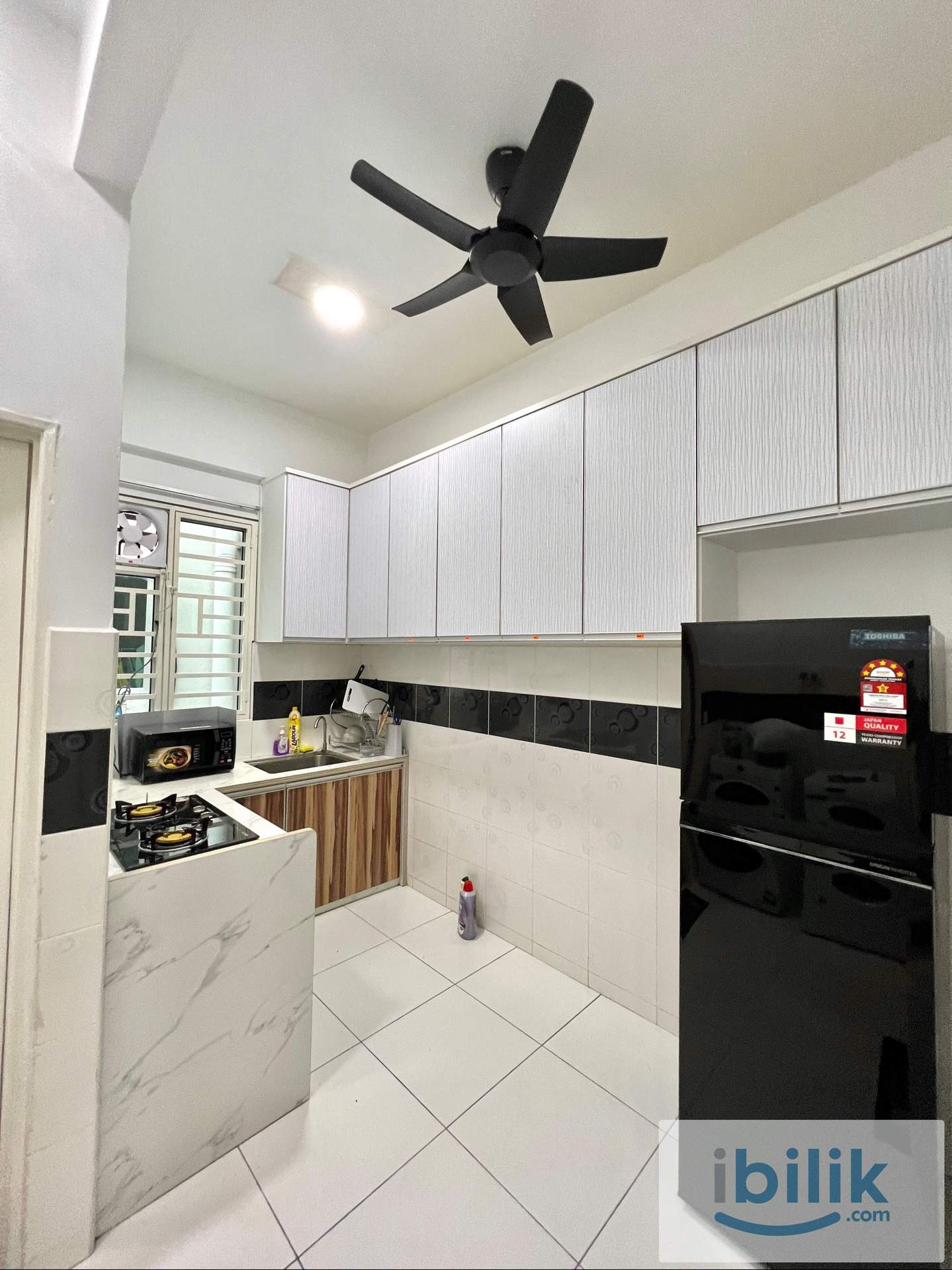 Elit Height Female Medium Room  - Image 4