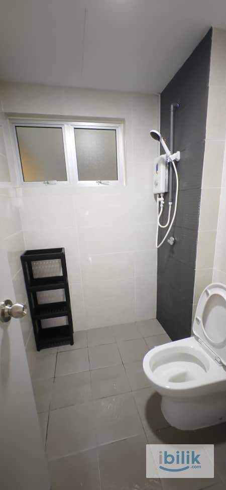 🚨 ROOM FOR RENT @ ACACIA RESIDENCES, SALAK PERDANA 🚨 - Image 2