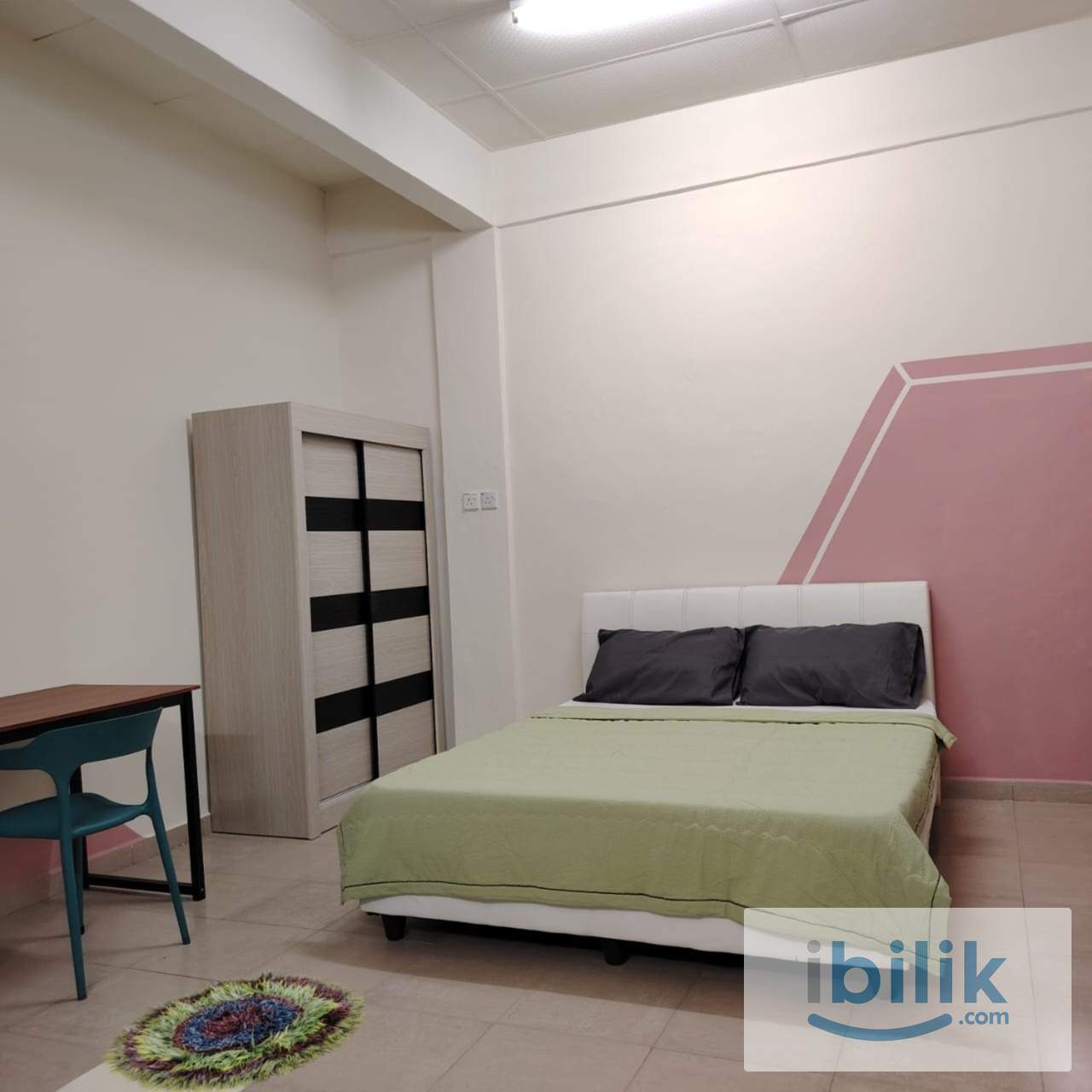 Middle Room at Alma, Bukit Mertajam - Image 1
