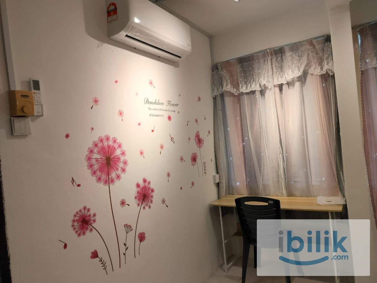 Master Room at Double Storey Tpwnhouse Batu Lanchang Fully Furnished - Image 8