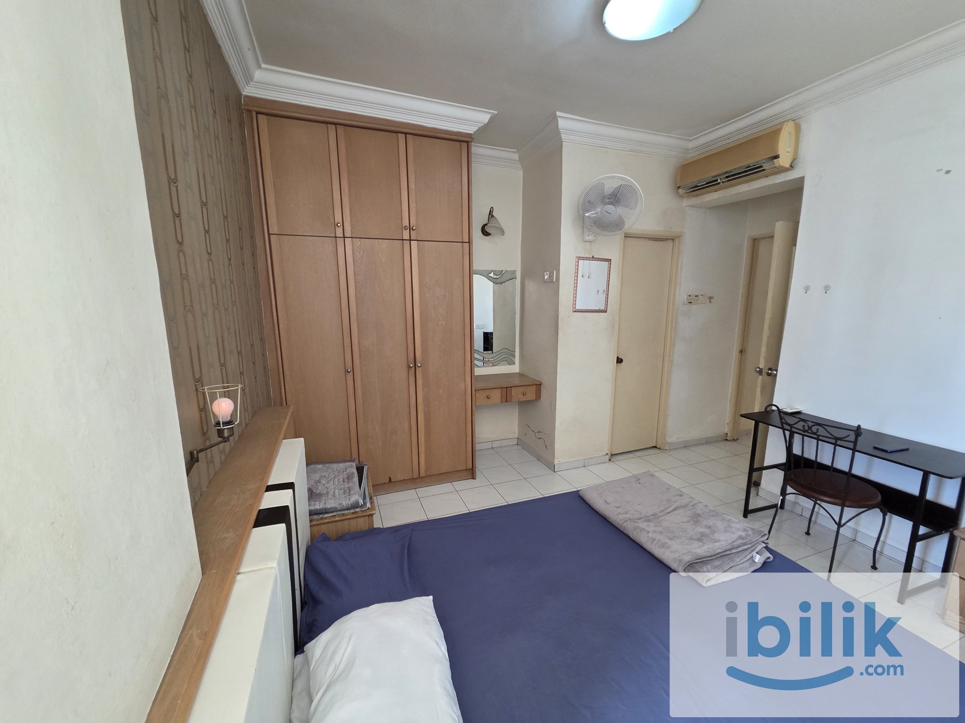 Villa Emas Aircond Master Room included utilities - Image 2