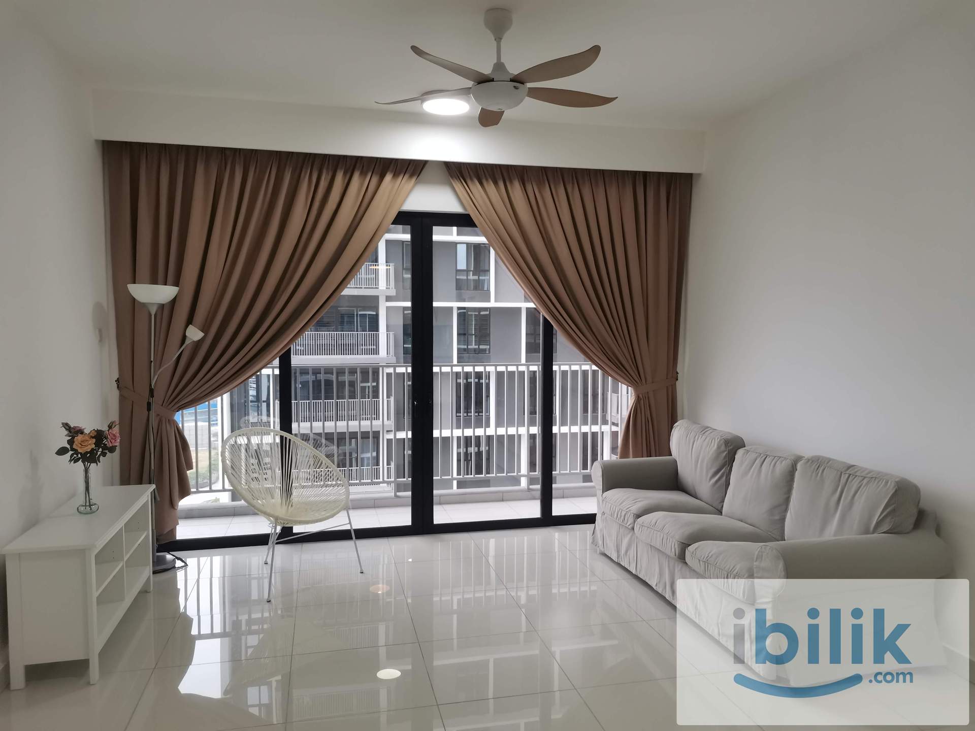 Vertu Resort Condo Fully furnished Aircond middle room include utilities - Image 1