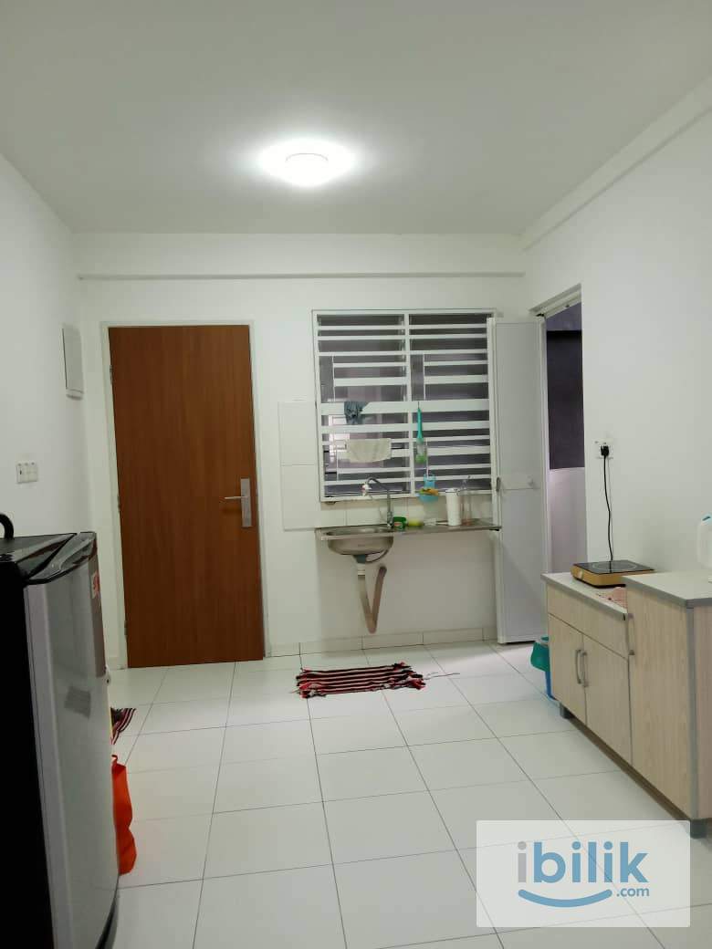 Tri Pinnacle aircond single room included utilities shared bathroom - Image 6