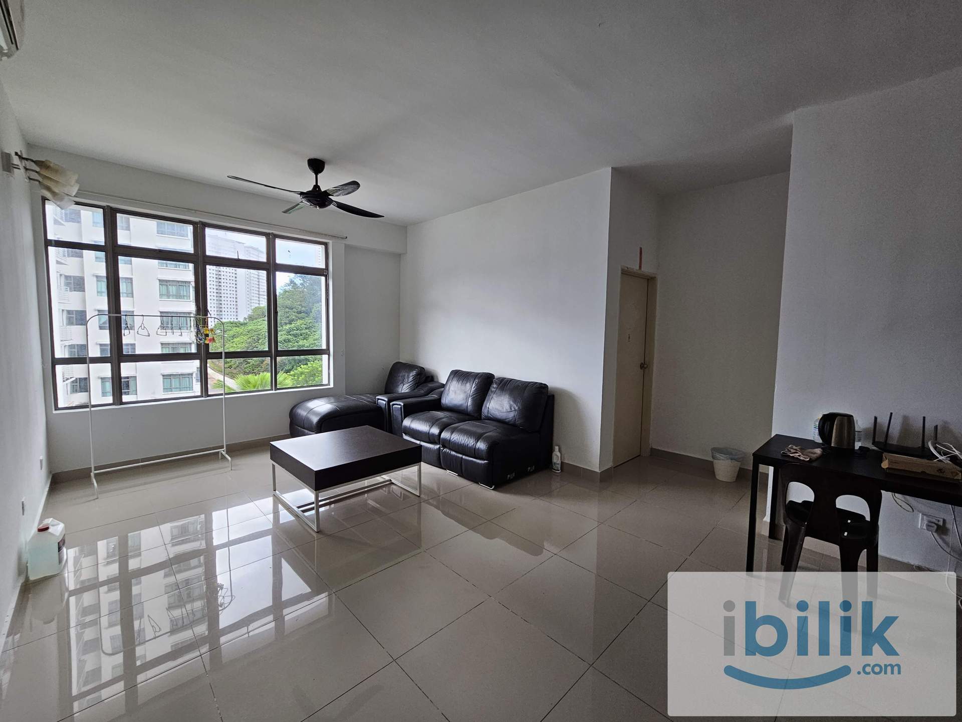 All Season Park Single room included utilities no aircond - Image 7