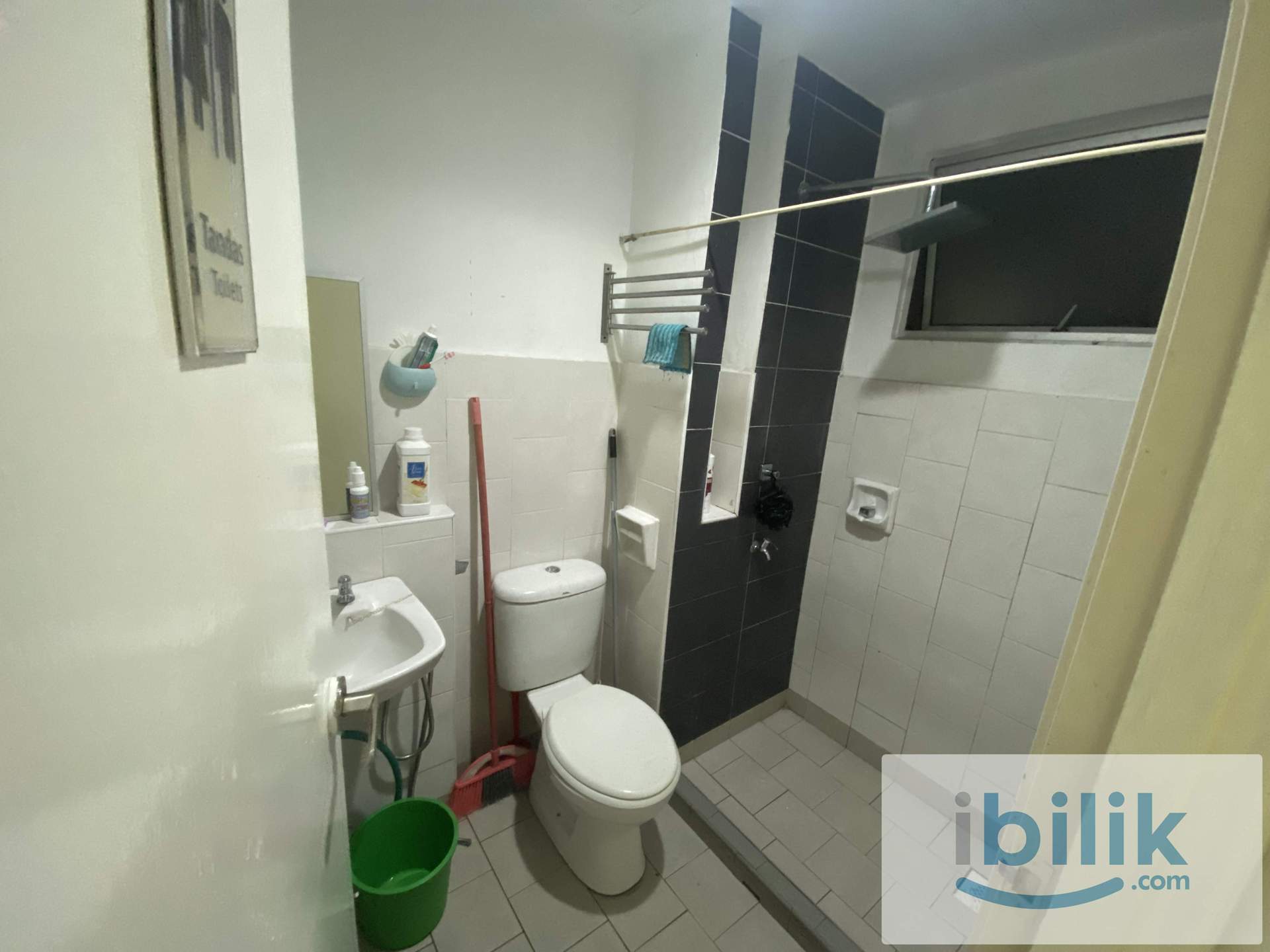 RM600 Non Sharing Female room for Rent at Wangsa Maju - Image 3