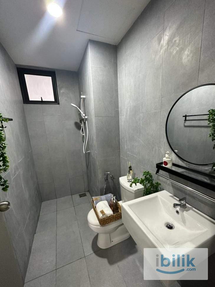 One Equine, Seri Kembangan - Medium Room ⭐⭐⭐ - Image 1