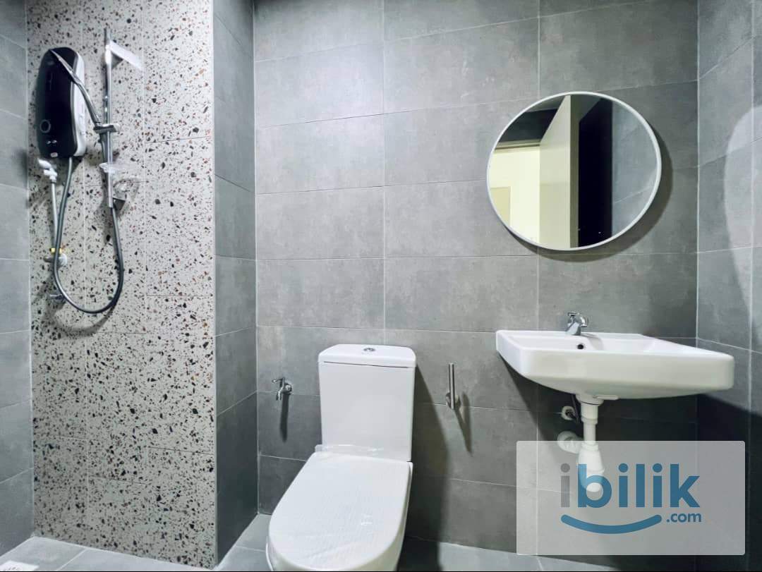 Skyline Pudu, KL - Medium Room - Mix / Female Unit ⭐⭐⭐ - Image 4