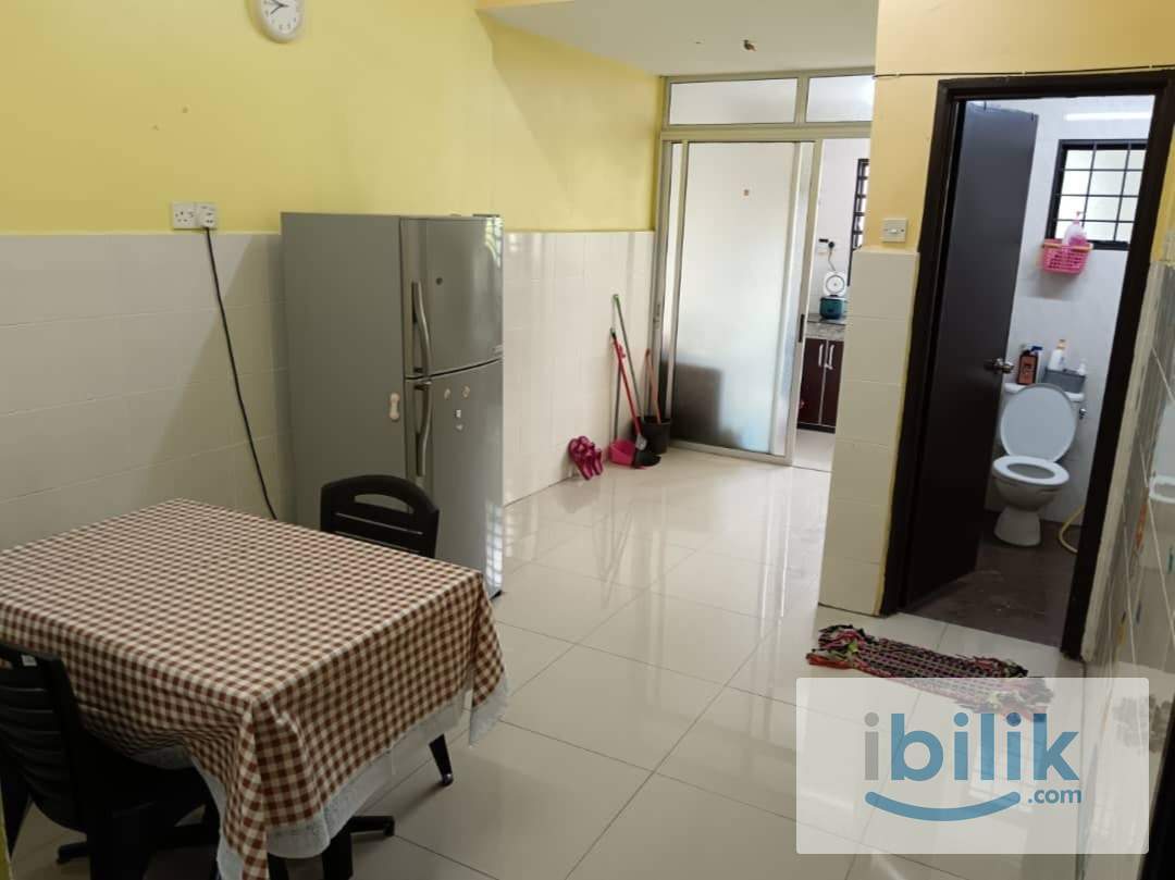Master Room @Forest Heights Senawang – Double Storey House Clean NICE - Image 4
