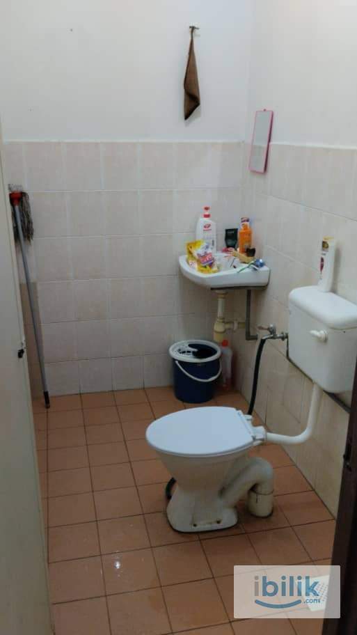 Bilik single Lelaki bujang di Tmn Kemuning Senawang Town dekat OnSemi - Image 6