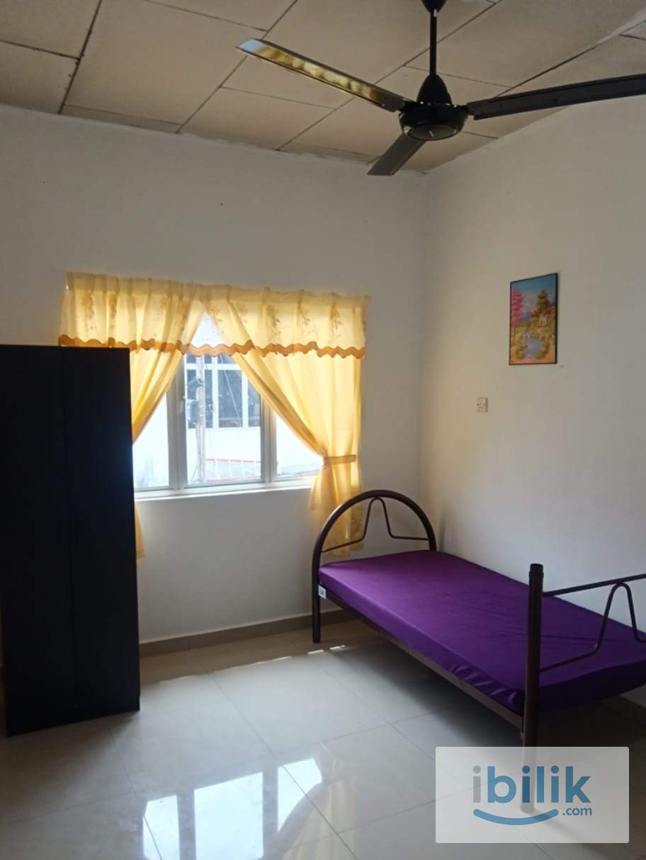 Private Male Spacious Room for Rent in Senawang Tuanku Jaafar Samsung - Image 1