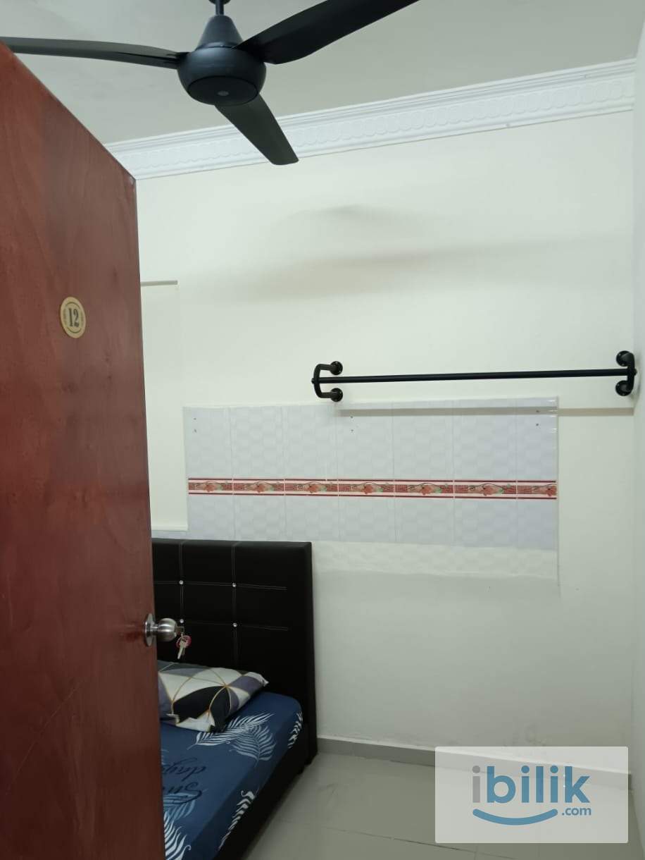 S2 Male Single Room at Bukit Chedang Seremban 2 - Image 1